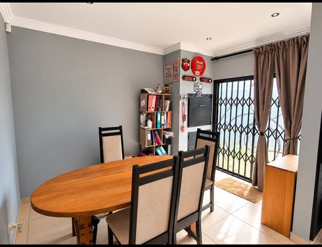 3 BEDROOM HOUSE FOR SALE IN BRENTWOOD PARK AH